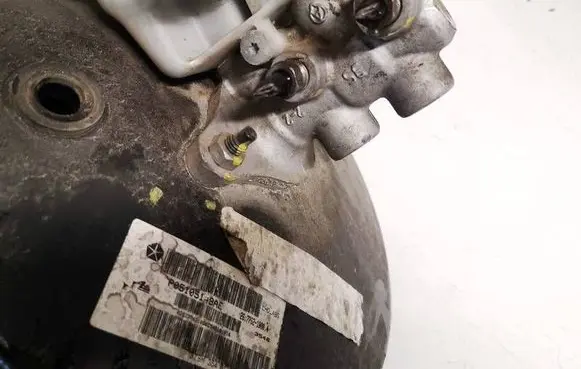 Dodge Caliber Master brake cylinder