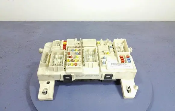 Fuse box set