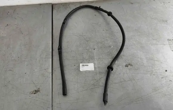 Maserati Quattroporte Headlight washer hose/pipe 67984400
