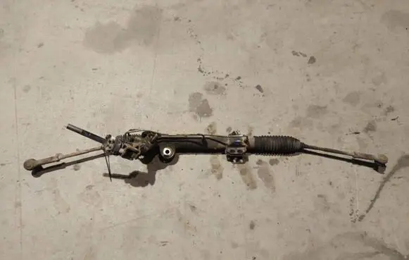 Nissan Almera Tino Steering rack 7220192