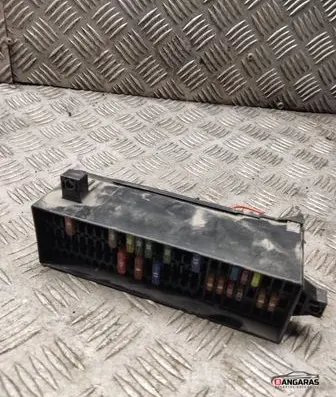 Volkswagen Caddy Fuse module 2k6970