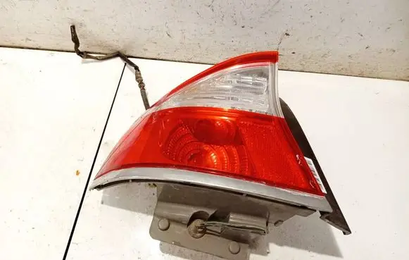 Subaru Legacy Rear/tail lights