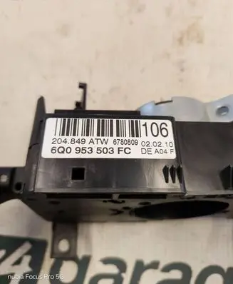 Volkswagen Amarok Wiper turn signal indicator stalk/switch 6Q0953503FC 204849ATW 6780809