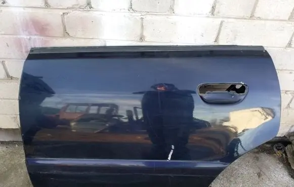 Audi A4 S4 B5 8D Rear door