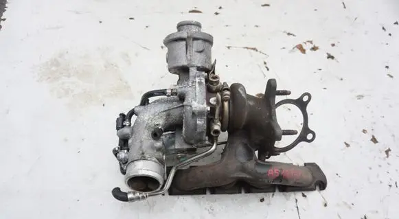 Audi A4 S4 B8 8K Turbo 06H145701K