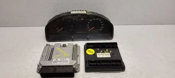 Volkswagen Transporter - Caravelle T5 Engine ECU kit and lock set 038906016 7H0937049K 7H0920850L