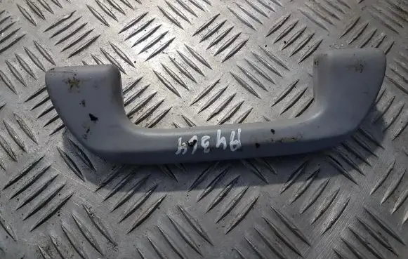 Honda CR-V Front interior roof grab handle