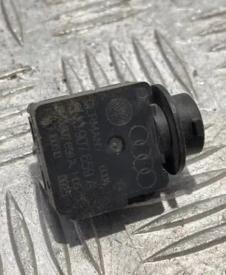 Audi A4 S4 B8 8K Air quality sensor 8K0907659A