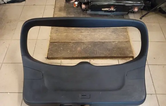 KIA Niro Tailgate trim 81750G5000