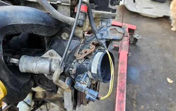 Ford Focus Throttle valve XS4ULD