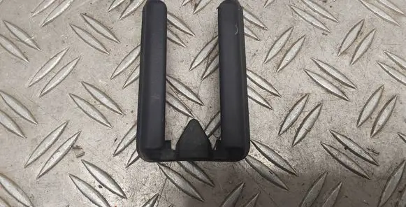 Toyota Prius (XW50) Front driver seat rail trim 7213747060