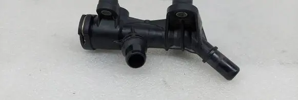 BMW 5 GT F07 Thermostat/thermostat housing N4832002 13112009