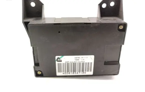 Nissan Primera Climate control unit ED01034710