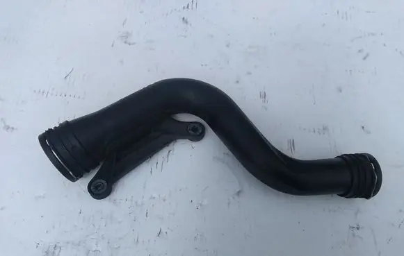 Volkswagen Golf V Intercooler hose/pipe 1K0145762
