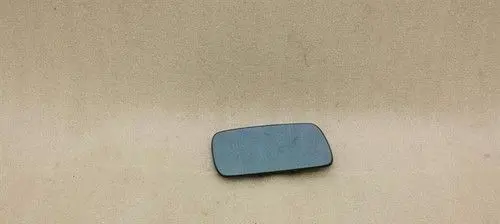 BMW 3 E46 Wing mirror glass 8250441