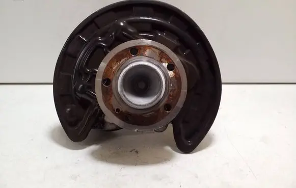 Mercedes-Benz GLB X247 Rear wheel hub A2473571500