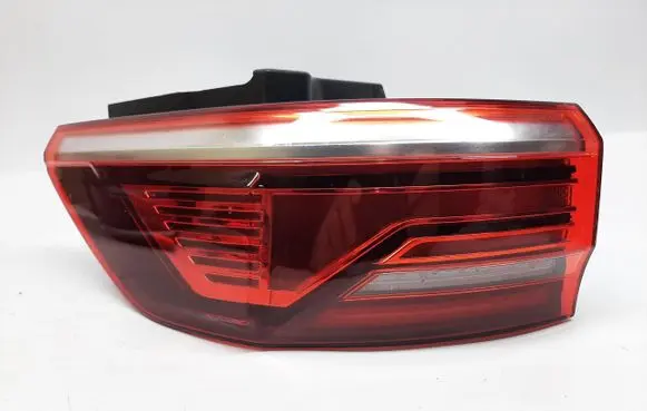 Volkswagen Transporter - Caravelle T7 Rear/tail lights 7T0945095B