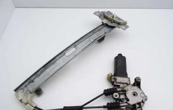 Hyundai Lantra I Rear door window regulator with motor 