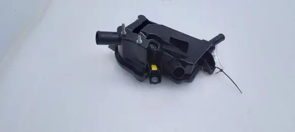 Jaguar XF X250 Oil breather separator 9675994880