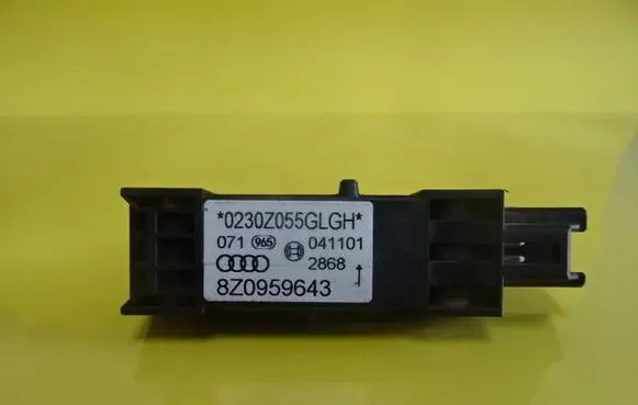Audi A2 Airbag deployment crash/impact sensor 8Z0959643