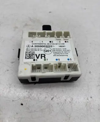 Mercedes-Benz C W205 Door control unit/module A2059003222 284153321430 A2229020012