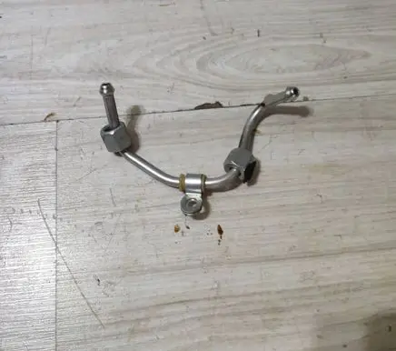 Suzuki Vitara (LY) Fuel return line/hose 