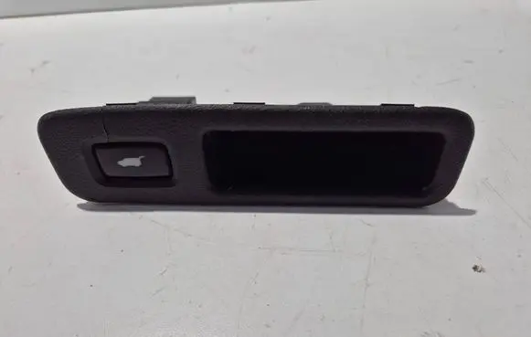 Honda Accord Tailgate opening switch M20419 HZSS6A1 HD27