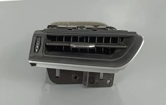 Jeep Grand Cherokee WL Dashboard side air vent grill/cover trim 6PK90TRMAA