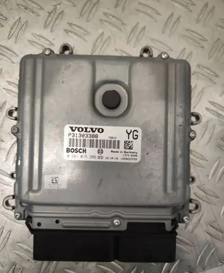 Volvo XC60 Engine control unit/module P31303388 0281015286