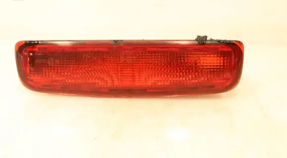 Dacia Dokker Third/center stoplight 89037432