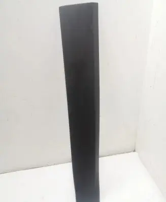 Jeep Cherokee Front door trim (molding) 1YW32TRMA 64720A