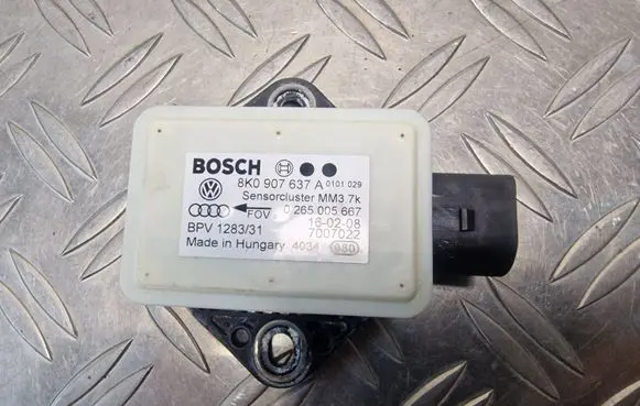 Audi A4 S4 B8 8K ESP acceleration yaw rate sensor 8K0907637A
