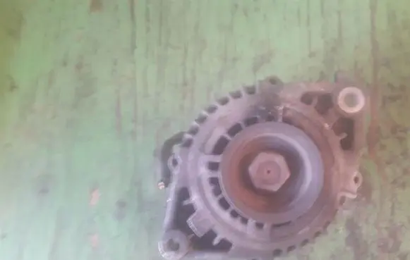 Nissan Primera Generator/alternator
