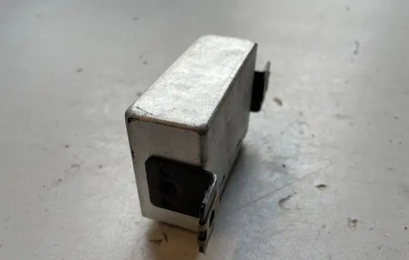 Audi A4 S4 B5 8D Alarm control unit/module 8D0951173