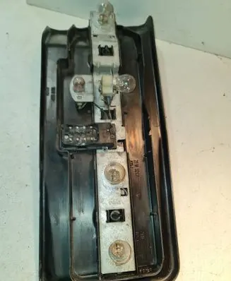 Mercedes-Benz S W126 Tail light bulb cover holder 22072