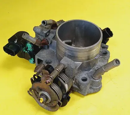 Honda Accord Throttle valve 136800-2041