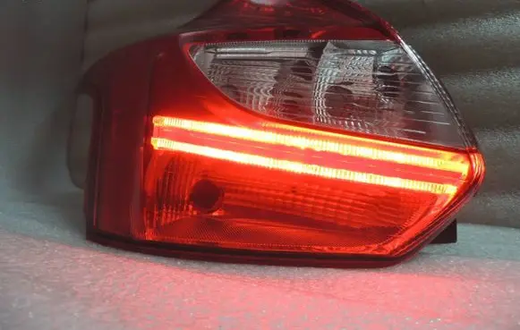 Ford Focus Rear/tail lights BM5113405BJ BM51-13405-BL 1825320