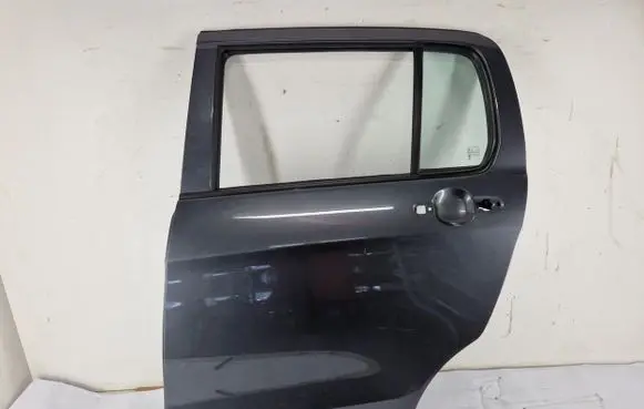 Suzuki Celerio Rear door 