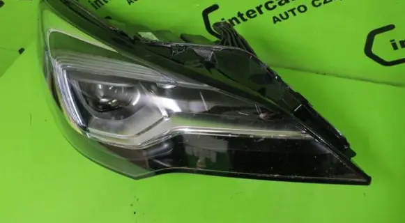 Opel Astra K Headlights/headlamps set 