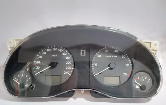 Volkswagen Sharan Speedometer (instrument cluster) 7M0919881 VBVF0060772 95VW10849