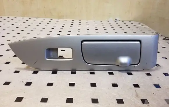 Lexus RX 330 - 350 - 400H Rear door window switch trim 7427048120