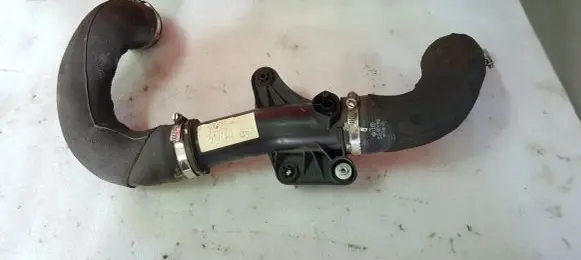 Audi Q5 SQ5 Air intake duct part 8R0145993B 8R0145979A