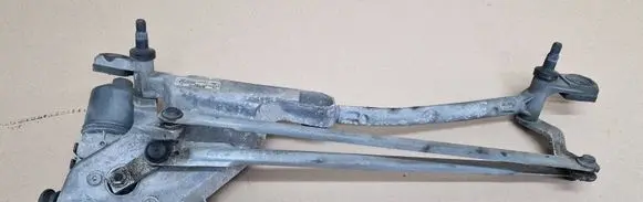 Ford Fiesta Front wiper linkage and motor 8A6117500AE