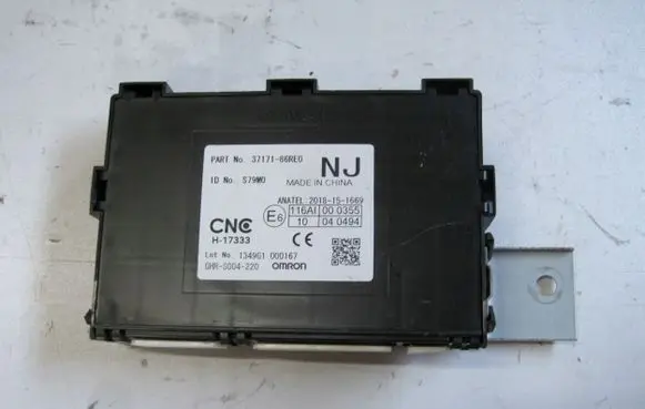 Suzuki Vitara (LY) Keyless (KESSY) go control unit/module 3717186RE0