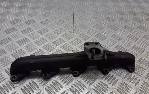Ford Fusion Exhaust manifold