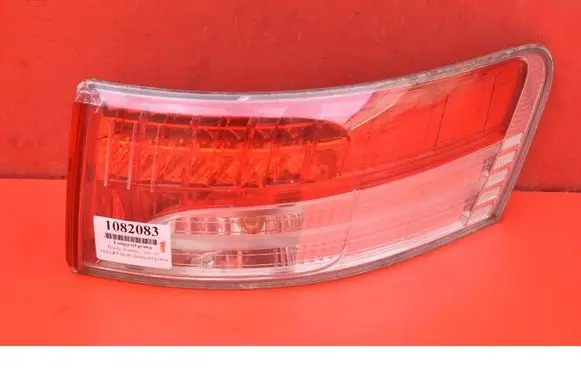 Toyota Avensis Verso Rear/tail lights 0520