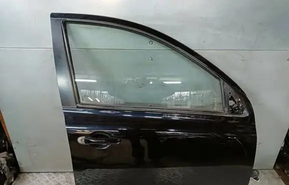 Nissan Micra Front door
