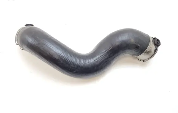 Mercedes-Benz E W212 Intercooler hose/pipe A2045282982