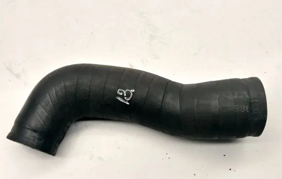 Volvo S60 Intercooler hose/pipe 8624886