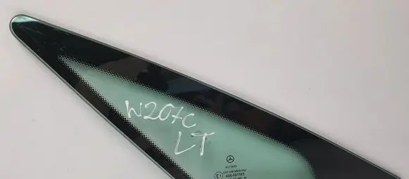 Mercedes-Benz E C207 W207 Rear side window